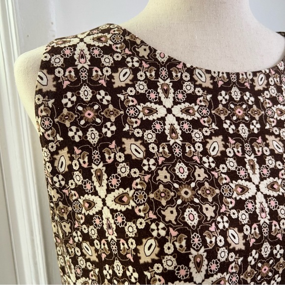 J. Jill Kona Brown/Pink Kaleidoscope Print Jersey Stretch Cross Back Maxi Dress - Picture 5 of 12